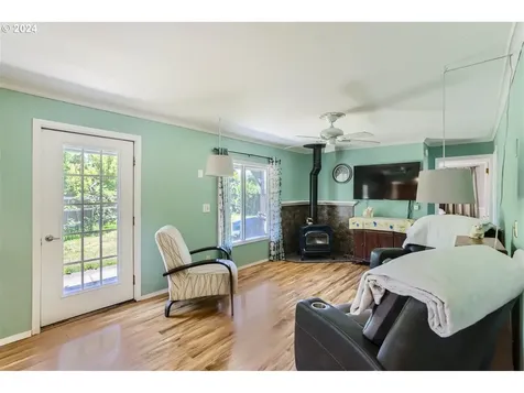 13722 Heather Lane Ne Aurora OR 97002