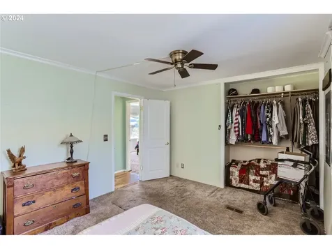 13722 Heather Lane Ne Aurora OR 97002