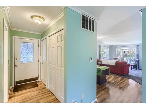 13722 Heather Lane Ne Aurora OR 97002