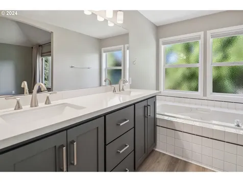 15219 Nw Eugene Lane Portland OR 97229