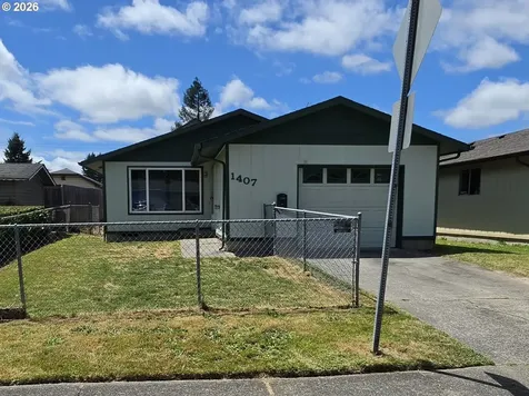 1407 Bowmont Avenue Kelso WA 98626