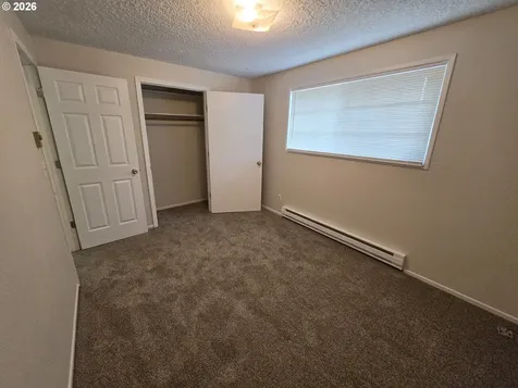 1407 Bowmont Avenue Kelso WA 98626