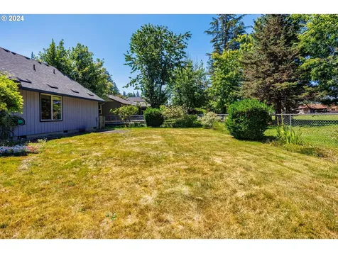 1743 Se Lewellyn Avenue Troutdale OR 97060