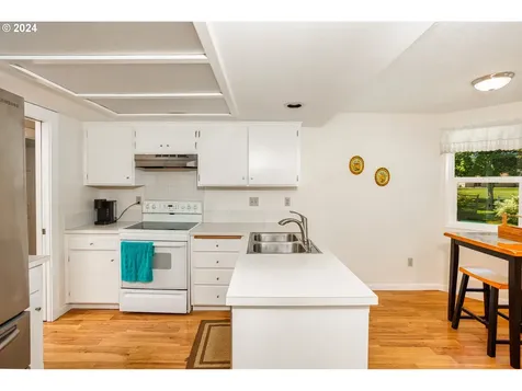 1743 Se Lewellyn Avenue Troutdale OR 97060