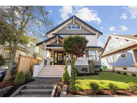 1707 SE 37th Avenue Portland OR 97214