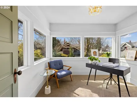 1707 SE 37th Avenue Portland OR 97214