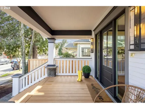 1707 SE 37th Avenue Portland OR 97214