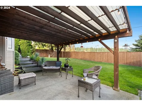 5816 NW Simnasho Drive Portland OR 97229