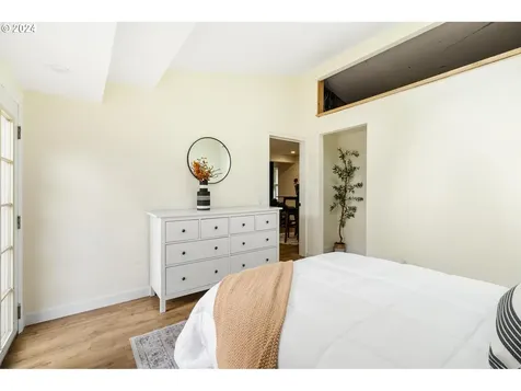 3838 Se 99th Avenue Portland OR 97266