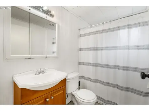 3838 Se 99th Avenue Portland OR 97266