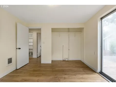 3838 Se 99th Avenue Portland OR 97266