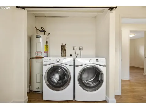 3838 Se 99th Avenue Portland OR 97266