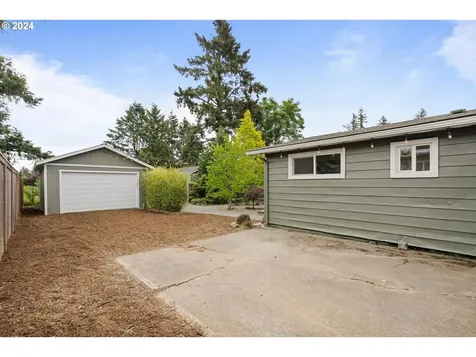 3838 Se 99th Avenue Portland OR 97266