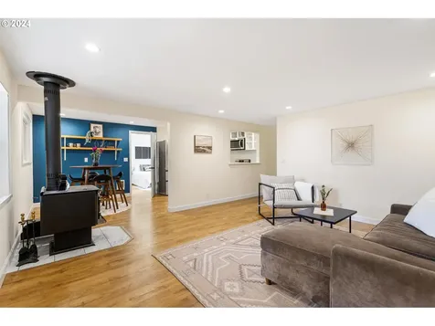 3838 Se 99th Avenue Portland OR 97266