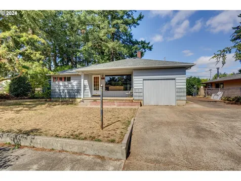 13035 SE Salmon Street Portland OR 97233