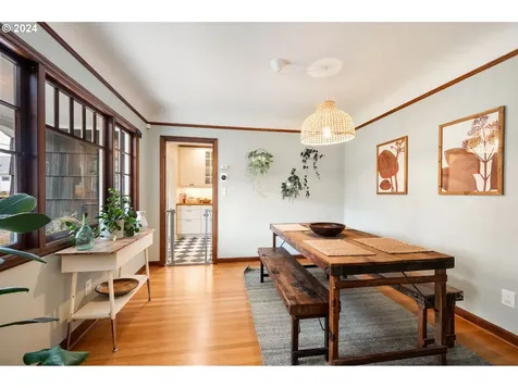4114 N Colonial Avenue Portland OR 97217