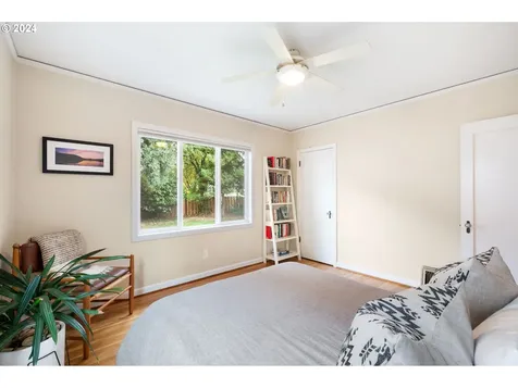 4114 N Colonial Avenue Portland OR 97217