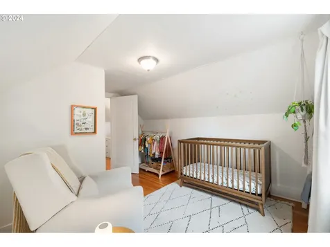 4114 N Colonial Avenue Portland OR 97217