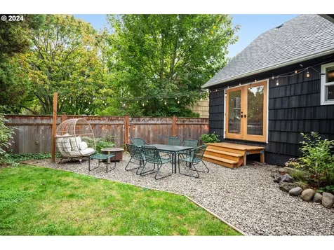 4114 N Colonial Avenue Portland OR 97217
