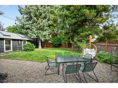 4114 N Colonial Avenue Portland OR 97217