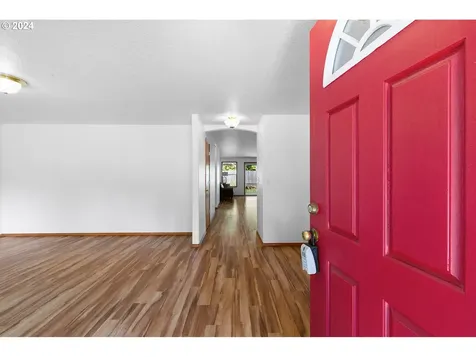 4232 Ne Hayes Street Camas WA 98607
