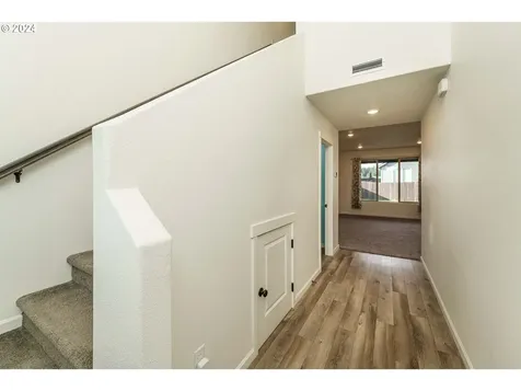 9502 NE 169th Avenue Vancouver WA 98682