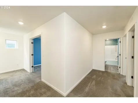 9502 NE 169th Avenue Vancouver WA 98682
