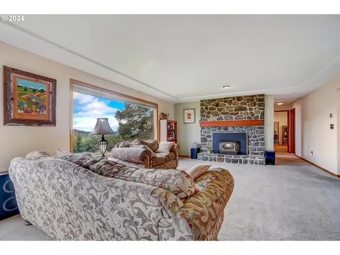 13770 Se Kanne Road Happy Valley OR 97086