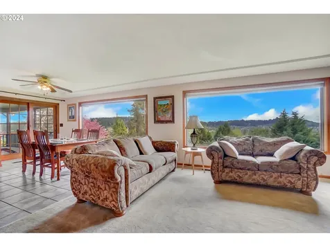 13770 Se Kanne Road Happy Valley OR 97086