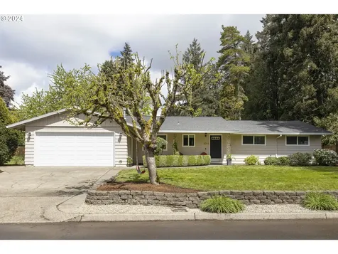3763 Se Pine Street Hillsboro OR 97123
