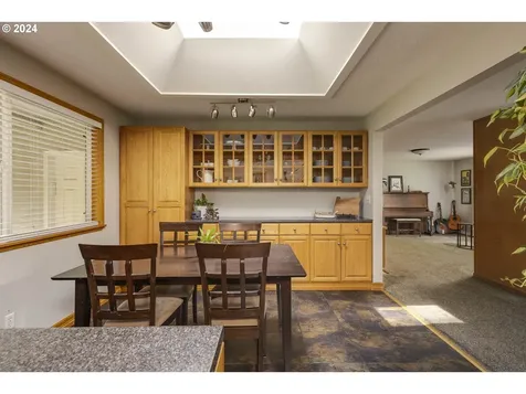 3763 Se Pine Street Hillsboro OR 97123