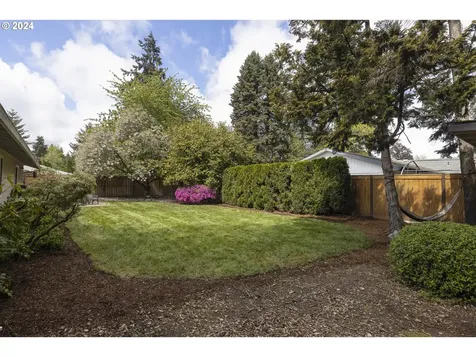 3763 Se Pine Street Hillsboro OR 97123