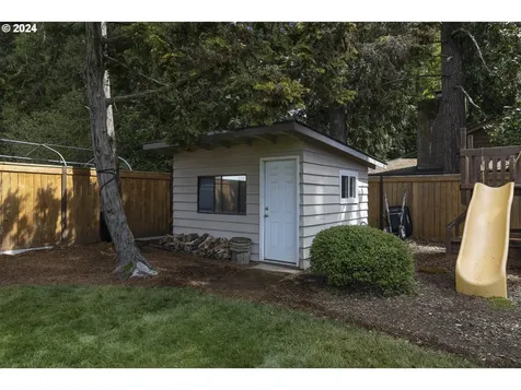 3763 Se Pine Street Hillsboro OR 97123