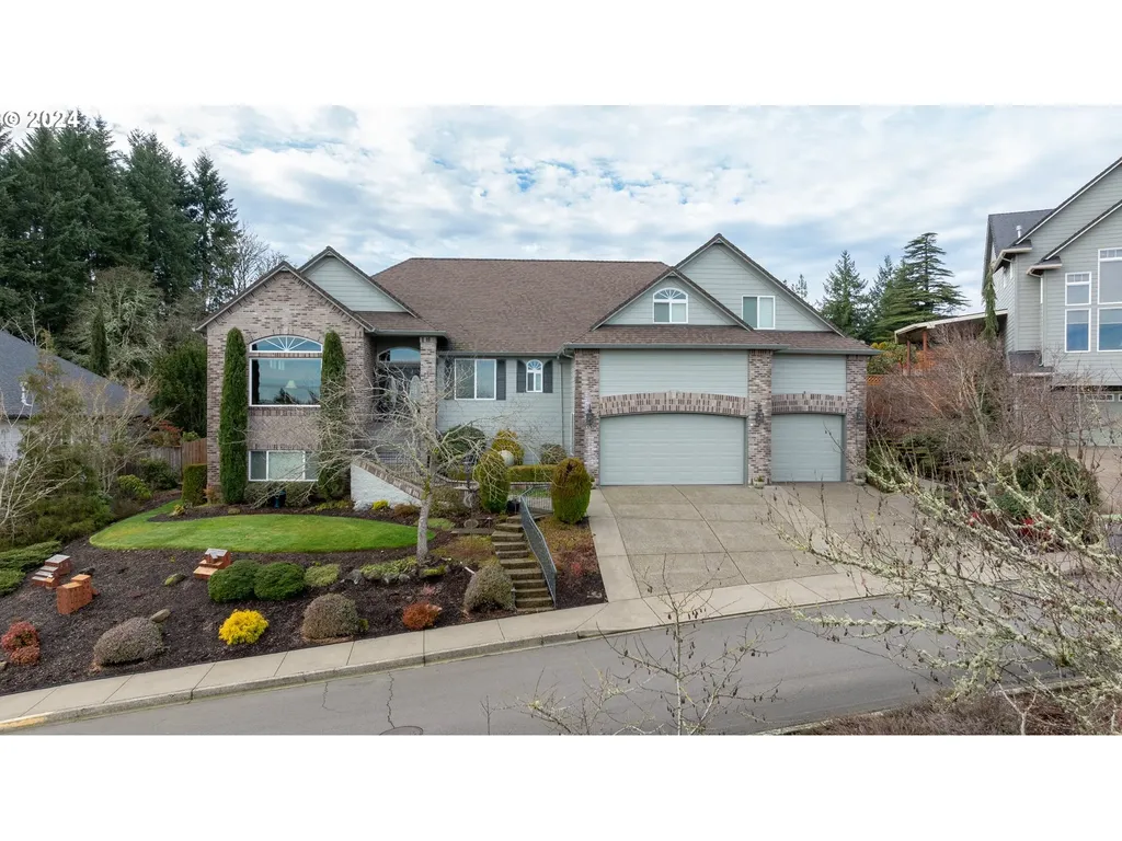 733 Nw Morning View Court Mcminnville OR 97128