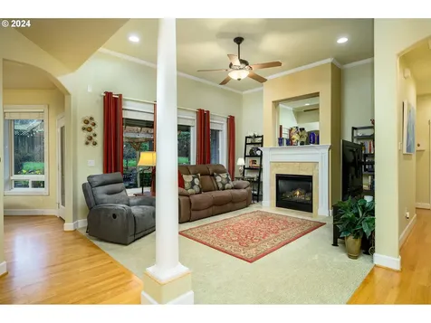 733 Nw Morning View Court Mcminnville OR 97128
