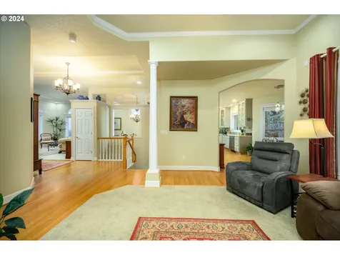 733 Nw Morning View Court Mcminnville OR 97128