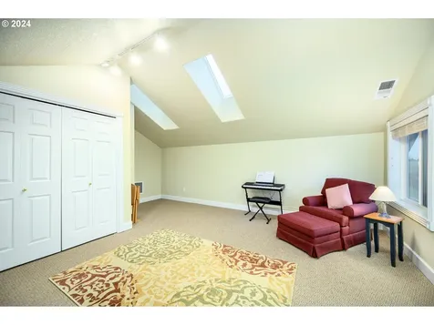 733 Nw Morning View Court Mcminnville OR 97128