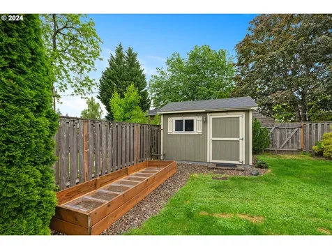 4841 N Amherst Street Portland OR 97203