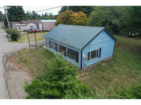 265 North Avenue Bandon OR 97411