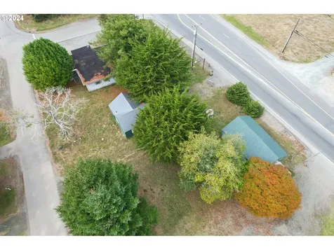 265 North Avenue Bandon OR 97411