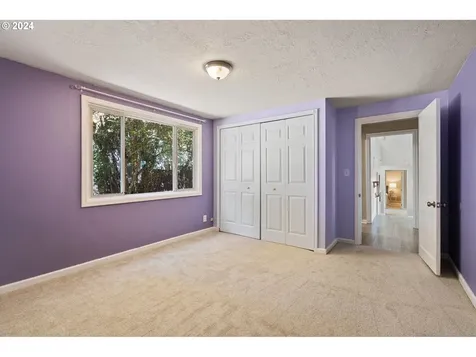 8435 Sw Cedarcrest Street Portland OR 97223