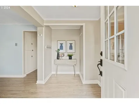 8435 Sw Cedarcrest Street Portland OR 97223