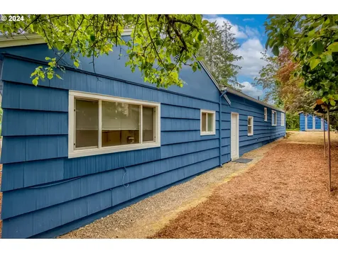 8435 Sw Cedarcrest Street Portland OR 97223