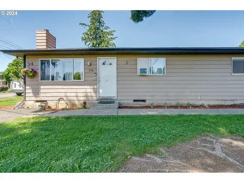 738 15th Street Washougal WA 98671
