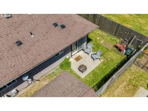 738 15th Street Washougal WA 98671