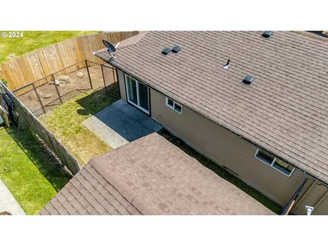 738 15th Street Washougal WA 98671