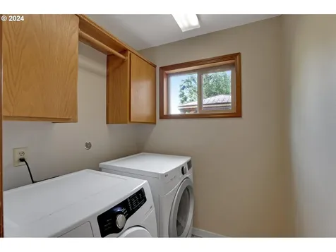 10145 Sw Cynthia Street Beaverton OR 97008