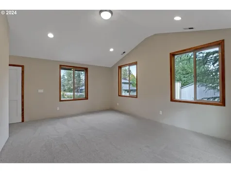 10145 Sw Cynthia Street Beaverton OR 97008