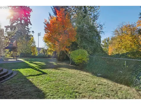 1325 Polk Street Oregon City OR 97045