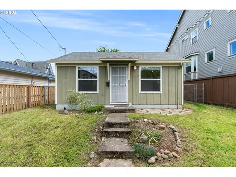 4530 NE 26th Avenue Portland OR 97211